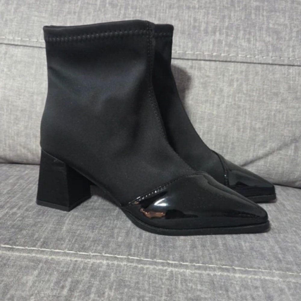 Zara Black Ankle Booties with Glossy Finish